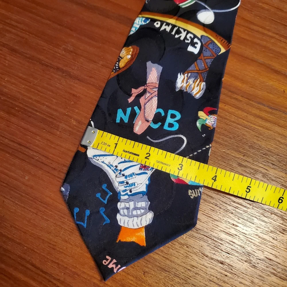 Vintage Nicole Miller Shoes theme SILK mens TIE
